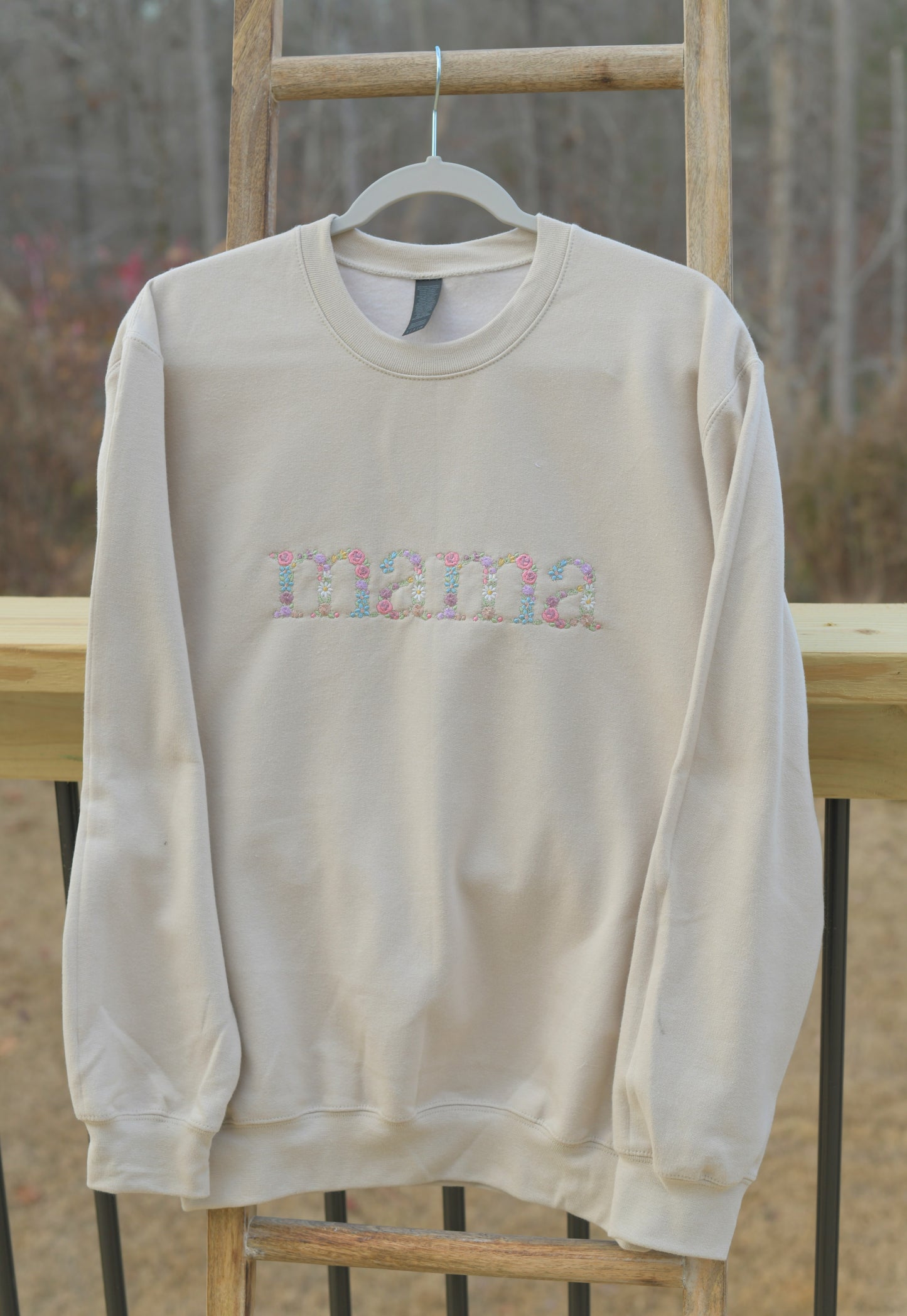 Matching mama and mini sweatshirt, embroidered mama and mini sweasthirt