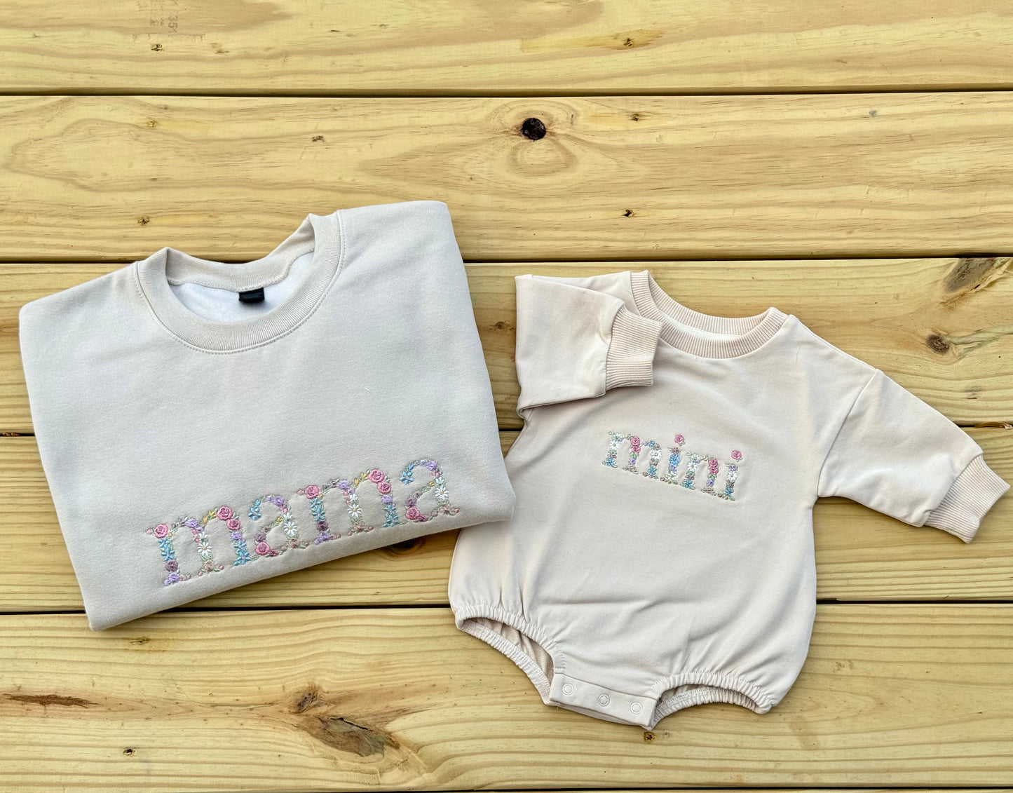 Matching mama and mini sweatshirt, embroidered mama and mini sweasthirt