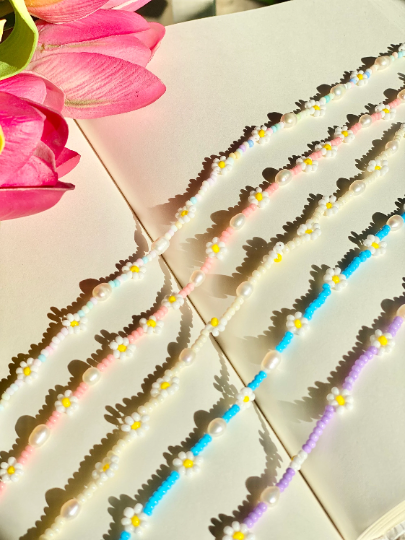 Freshwater Pearls with multi-color Daisy Flower Choker