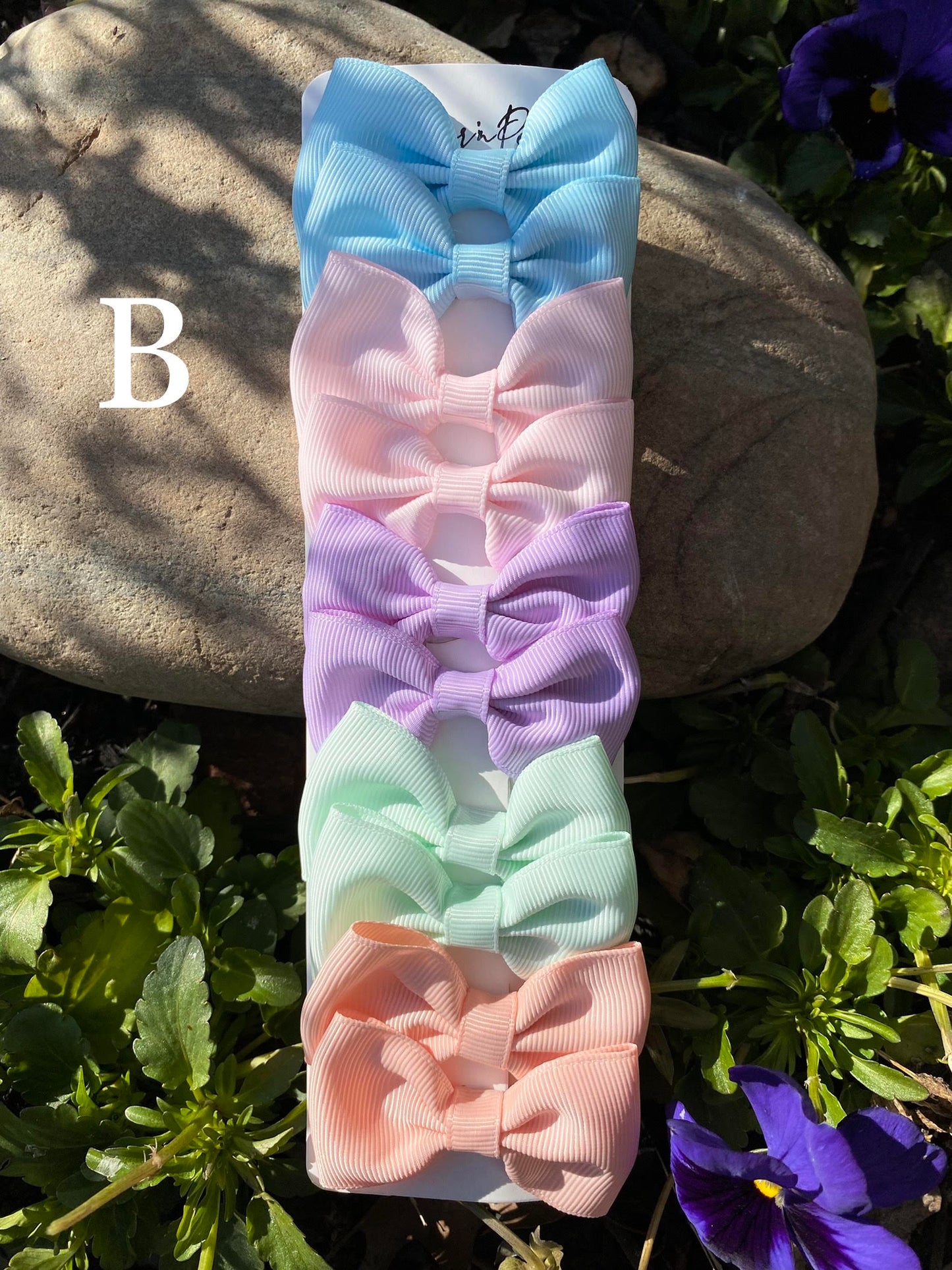 10 pcs. Colorful Kids Bow Hair Clips