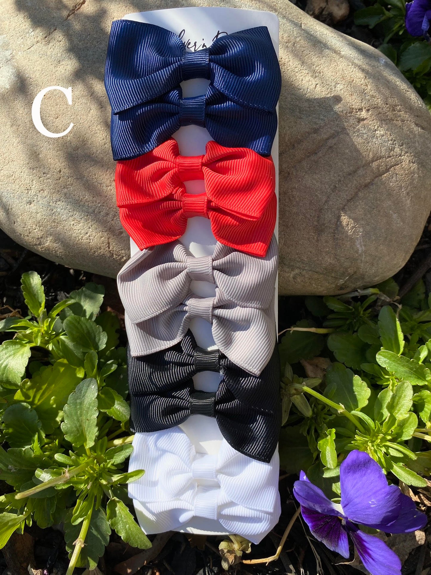 10 pcs. Colorful Kids Bow Hair Clips