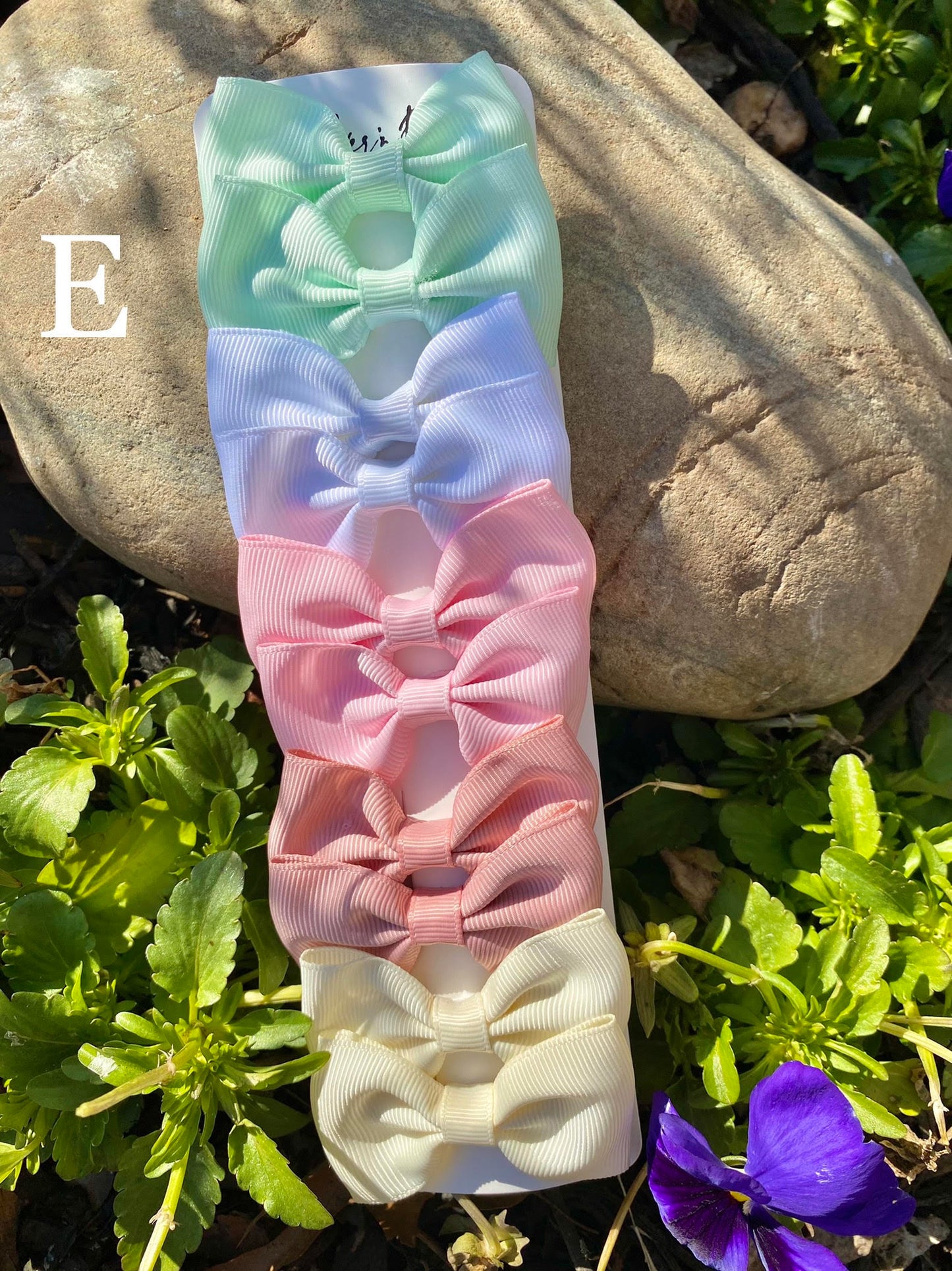 10 pcs. Colorful Kids Bow Hair Clips