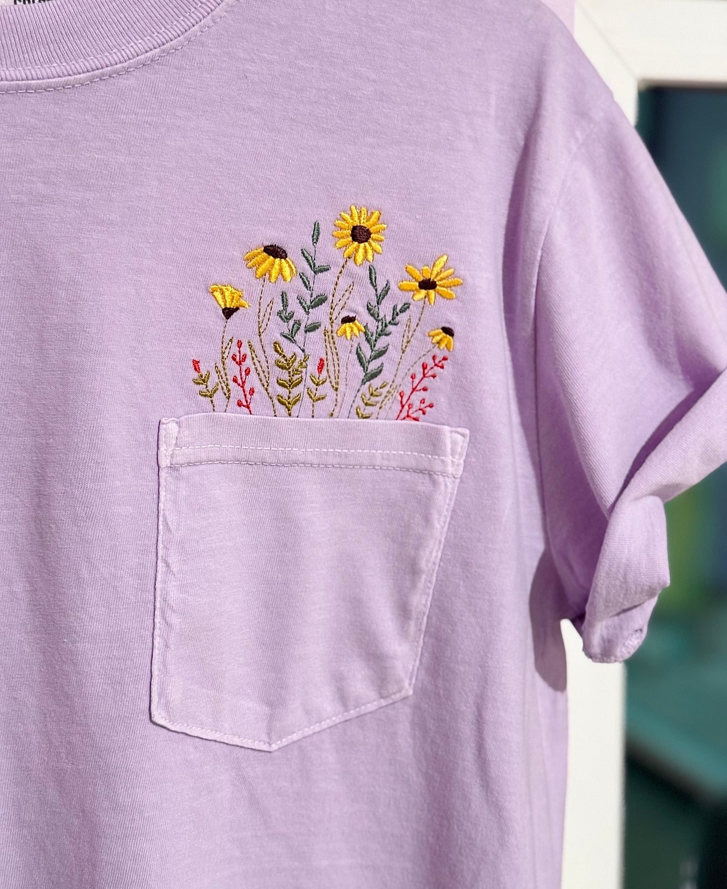 Embroidered Daisies Pocket T-shirt