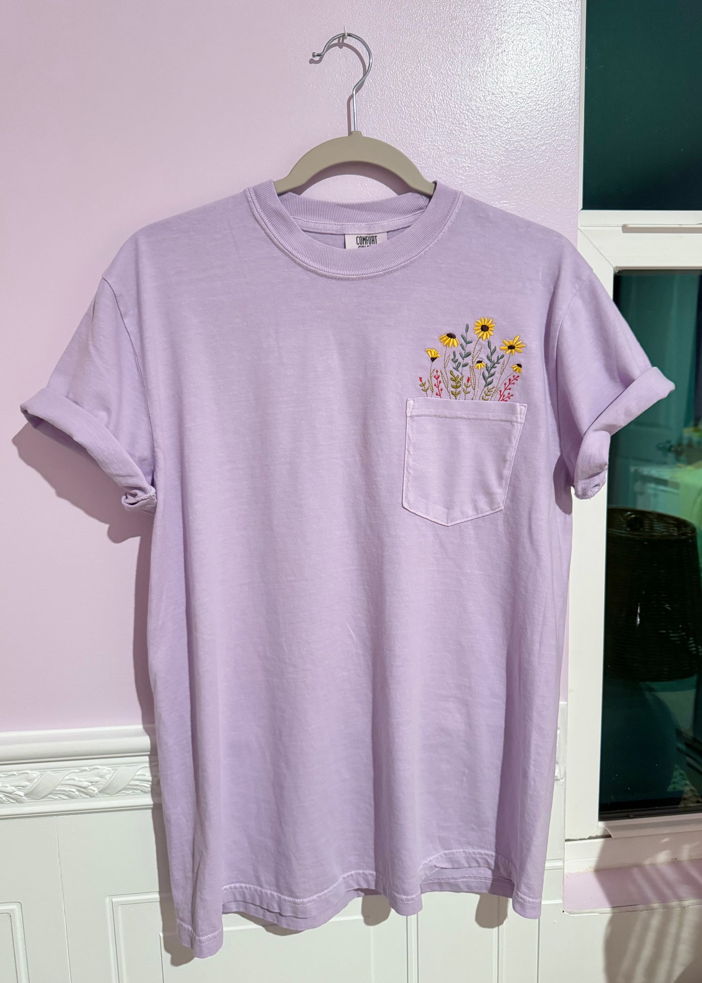 Embroidered Daisies Pocket T-shirt