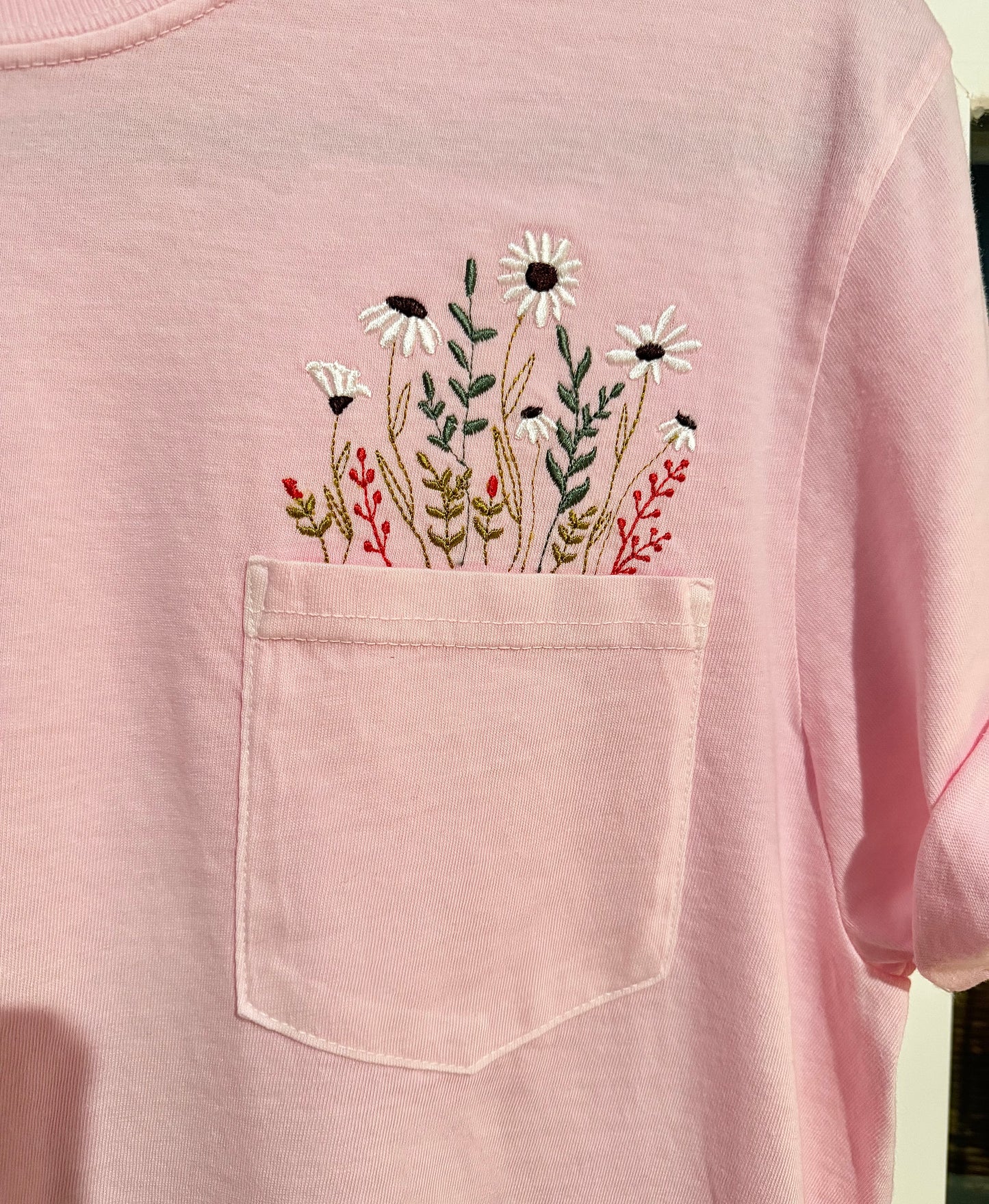 Embroidered Daisies Pocket T-shirt