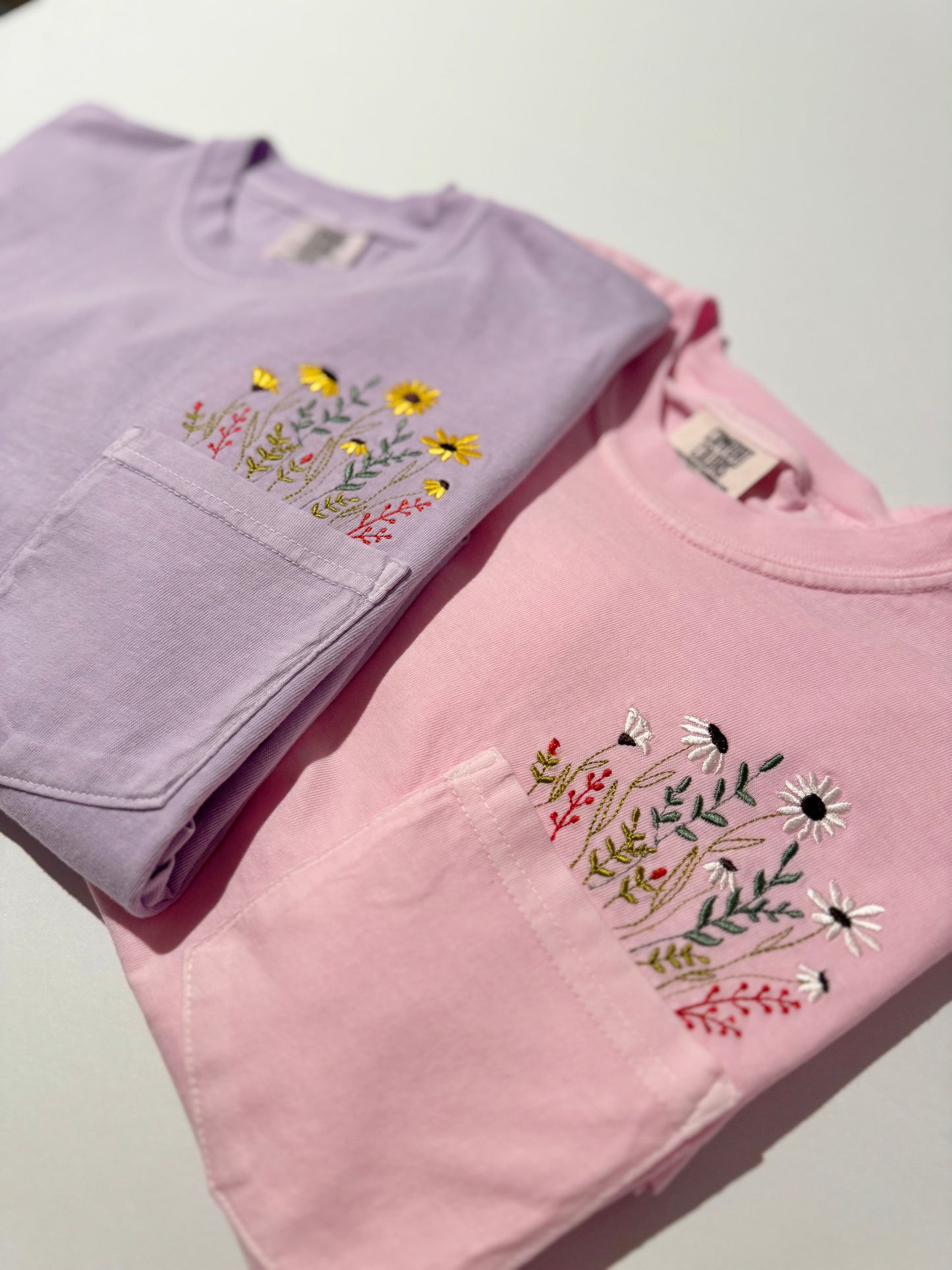 Embroidered Daisies Pocket T-shirt