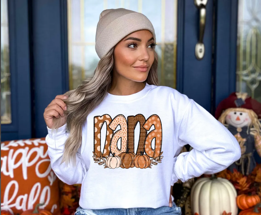 Fall Custom names Sweatshirt, Fall mama sweatshirt, Mama Pumpkin Sweatshirt