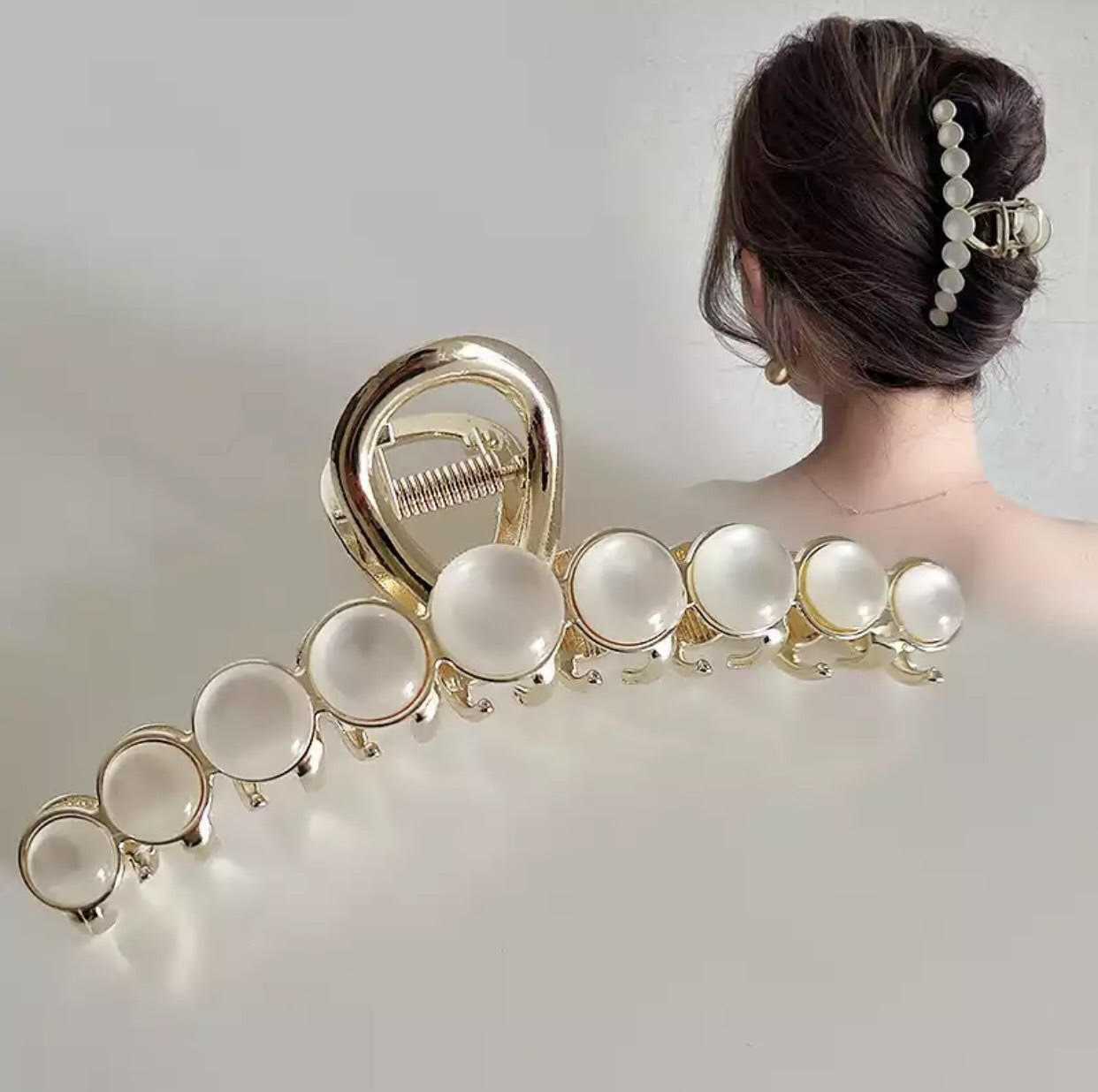 Vintage Opal Hairclaw