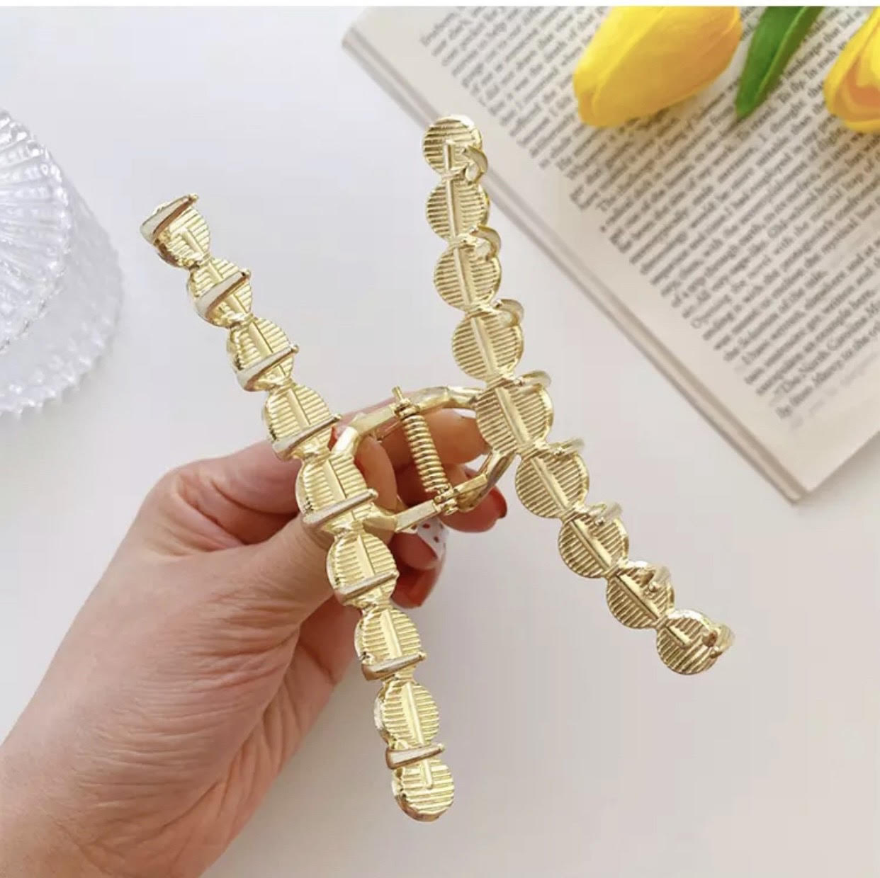 Vintage Opal Hairclaw